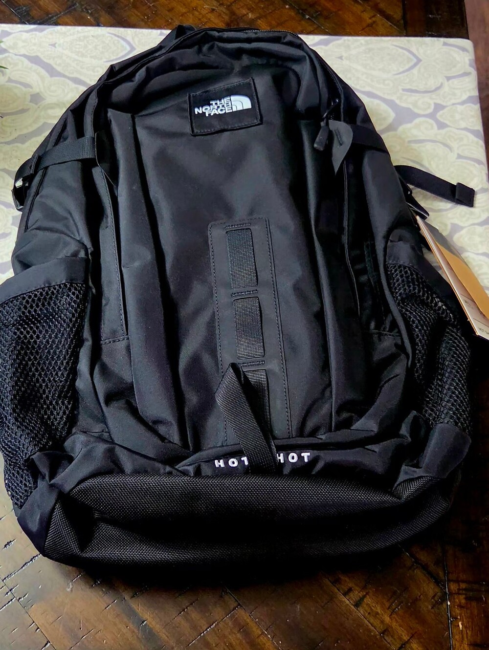 THE NORTH FACE Hot Shot SE Backpack - Picture 8 of 15